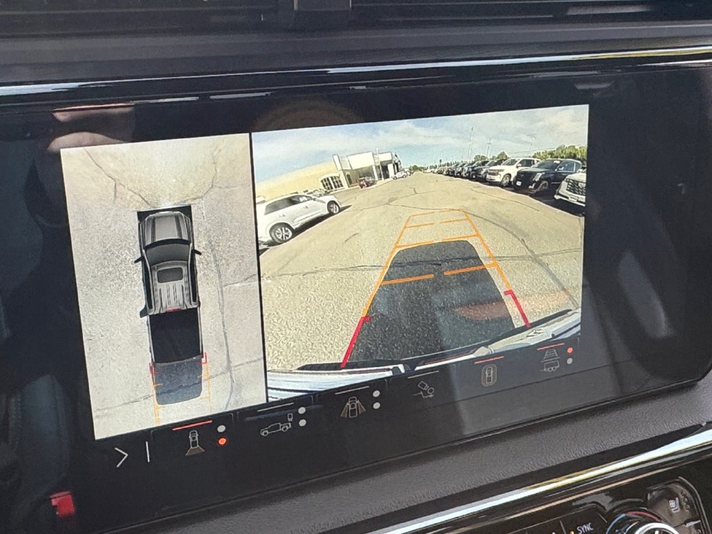 Used 2024 GMC Sierra 1500 AT4 w/ Technology Package AWD/4WD image 34