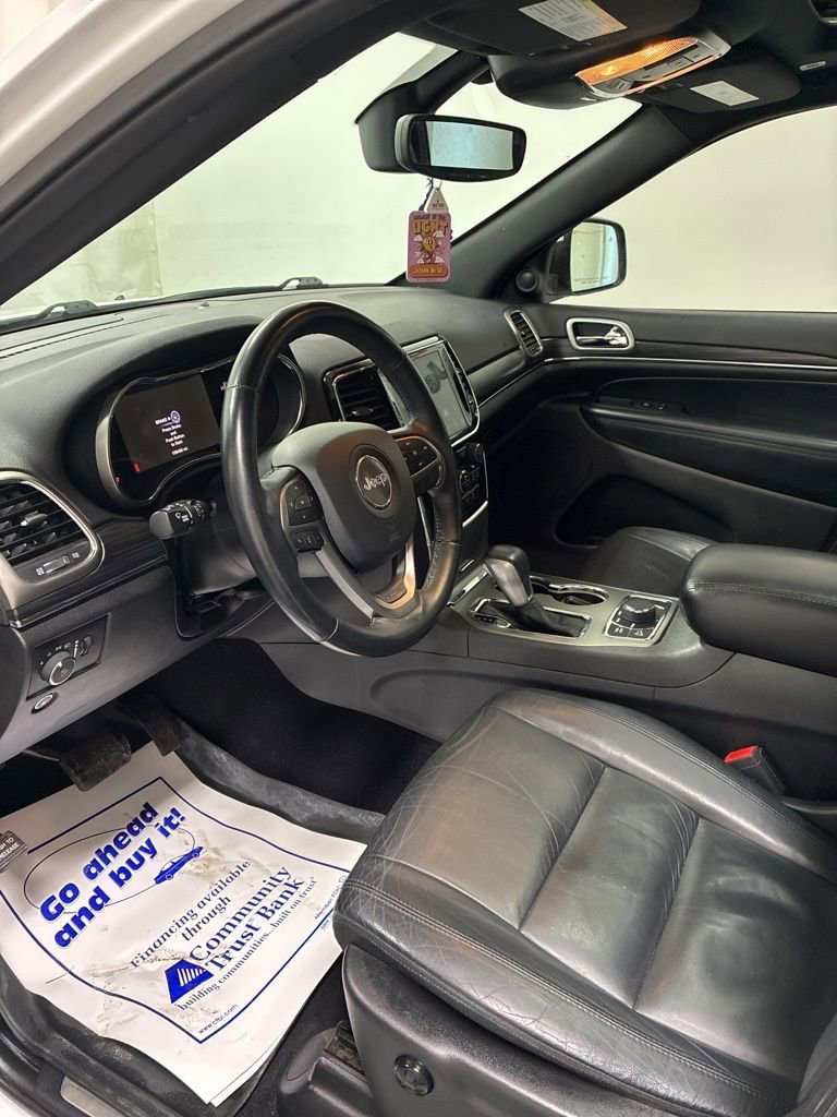 Used 2019 Jeep Grand Cherokee Limited image 12