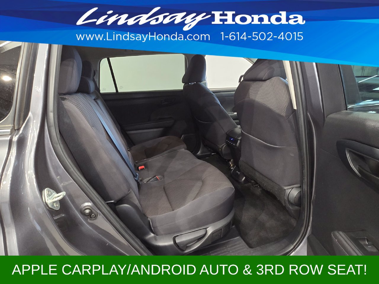 Used 2023 Toyota Highlander LE AWD/4WD image 9