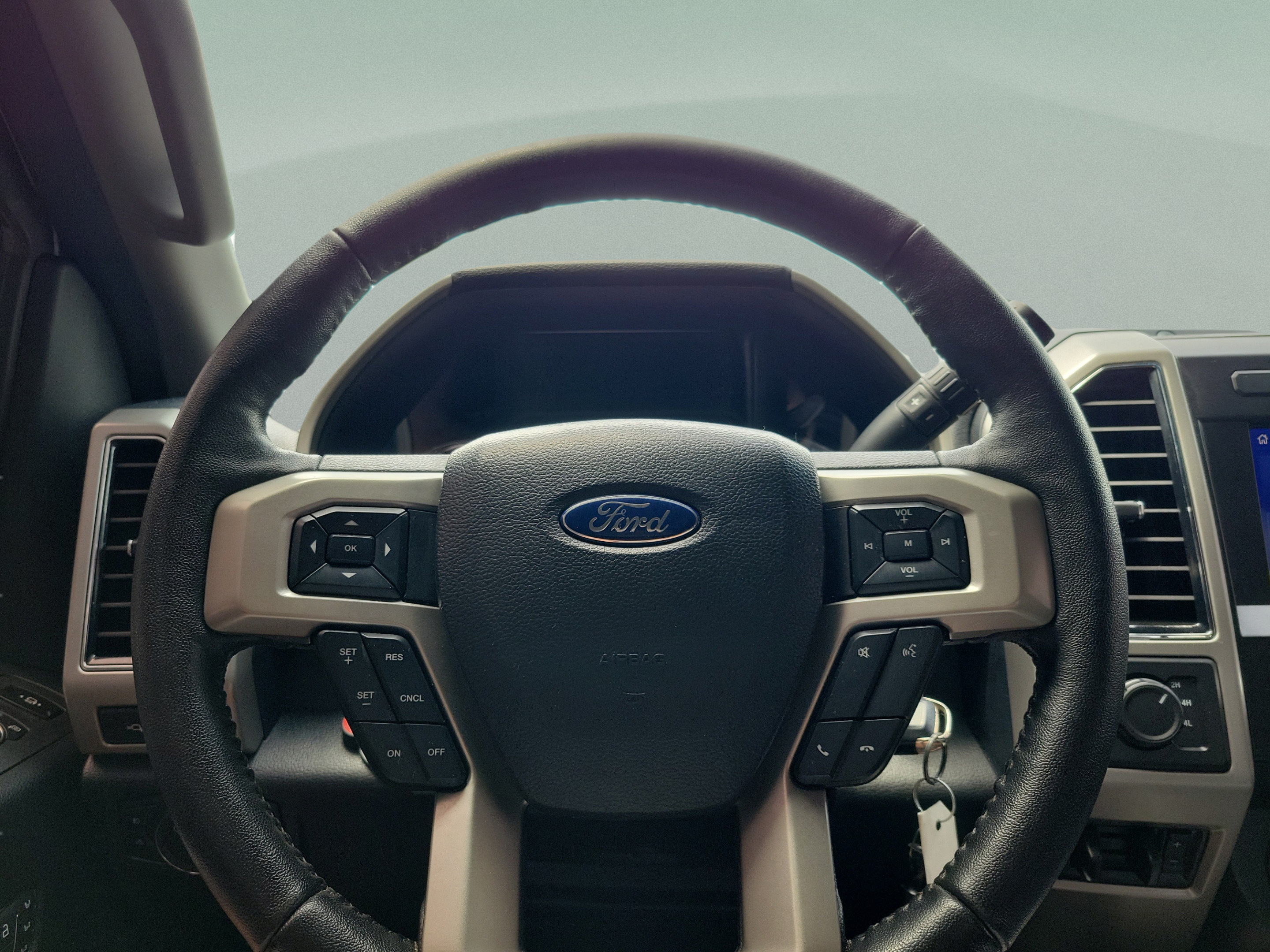Used 2020 Ford F250 Lariat w/ Lariat Value Package AWD/4WD image 20