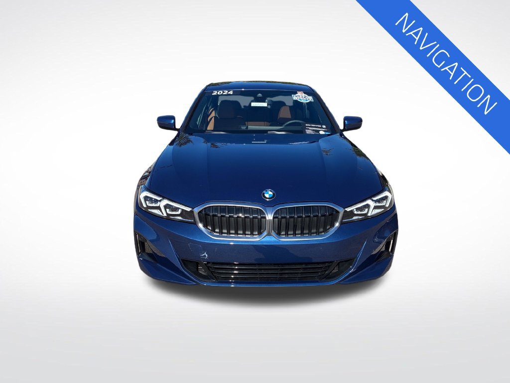 Certified 2024 BMW 330i xDrive Sedan w/ Convenience Package AWD/4WD image 10