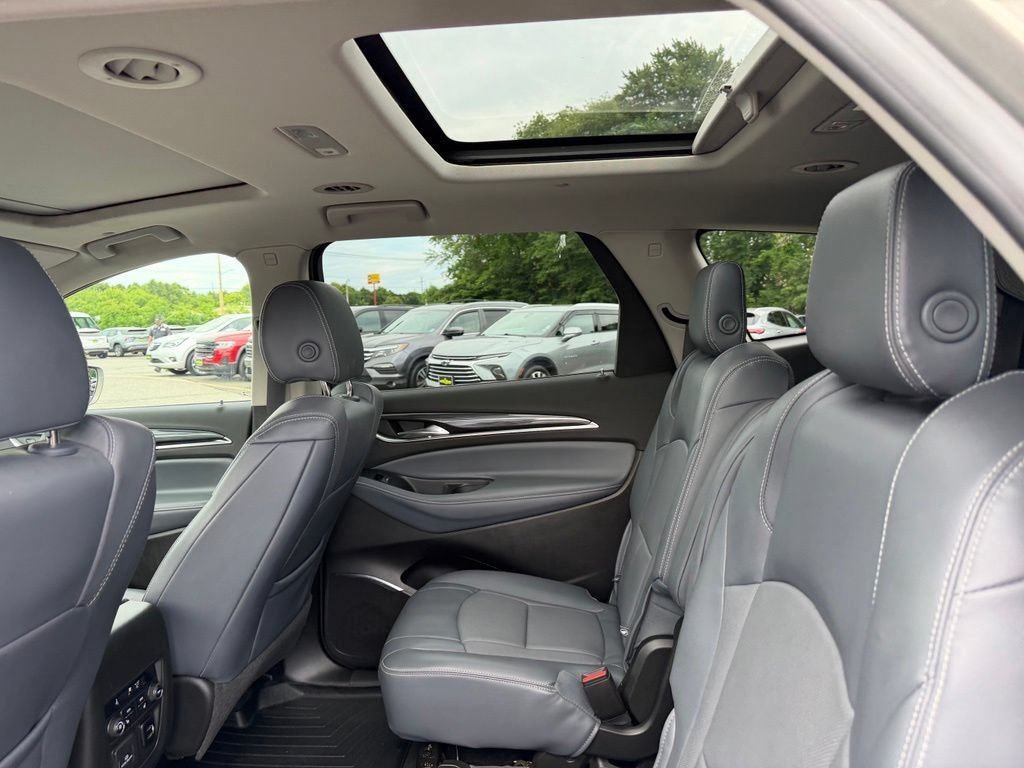 Certified 2018 Buick Enclave Premium AWD/4WD image 13