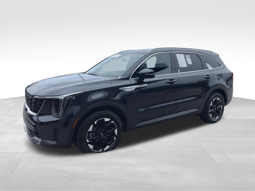 Used 2025 Kia Sorento S FWD image 4