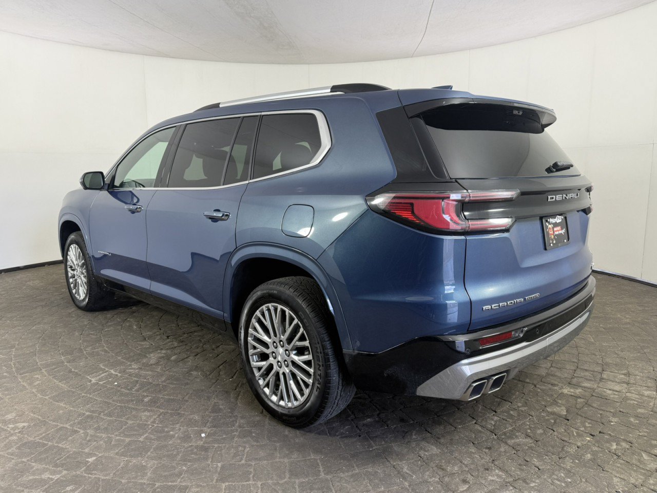Used 2026 GMC Acadia Denali w/ Super Cruise Package AWD/4WD image 5