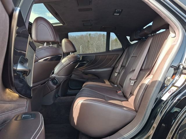 Used 2018 Lexus LS 500 w/ Interior Upgrade Package image 10