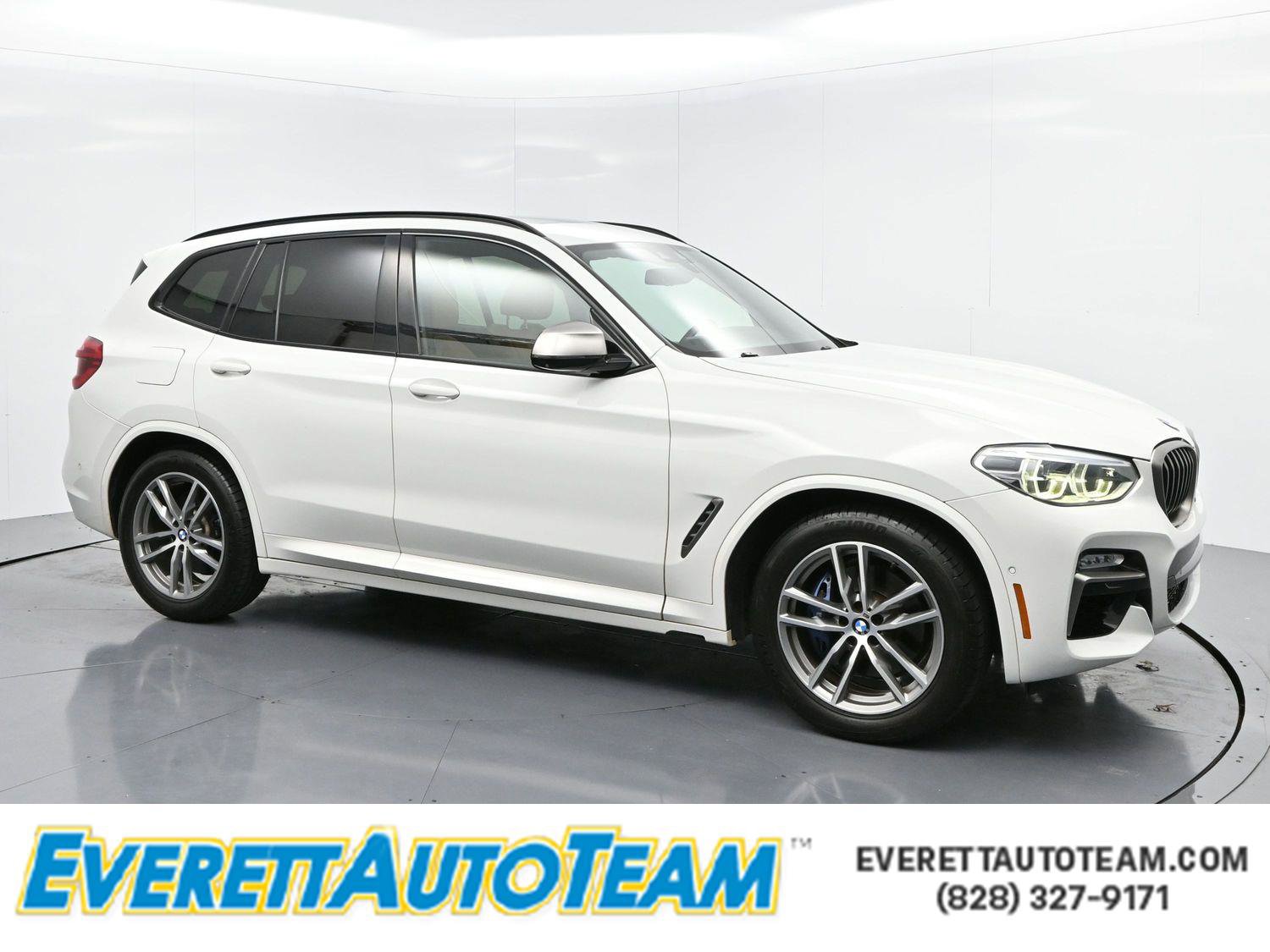 Used 2018 BMW X3 M40i image 1