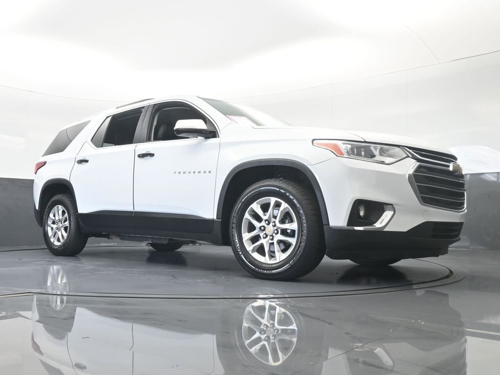 Used 2018 Chevrolet Traverse LT image 65