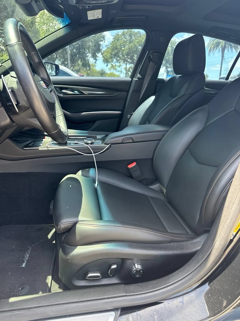 Used 2021 Cadillac CT5 V RWD image 6