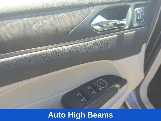 Used 2017 Lincoln MKC Reserve w/ Lincoln MKC Climate Package AWD/4WD image 13