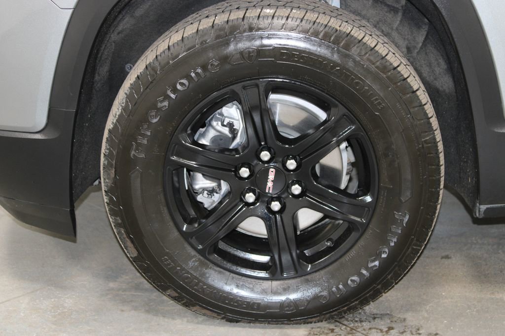 Used 2023 GMC Acadia AT4 w/ Preferred Package image 19