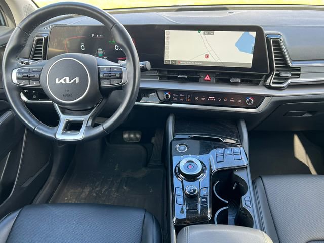 Used 2023 Kia Sportage EX image 2