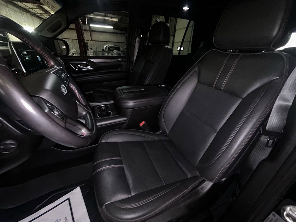 Used 2022 Chevrolet Tahoe RST w/ Sport Performance Package image 17