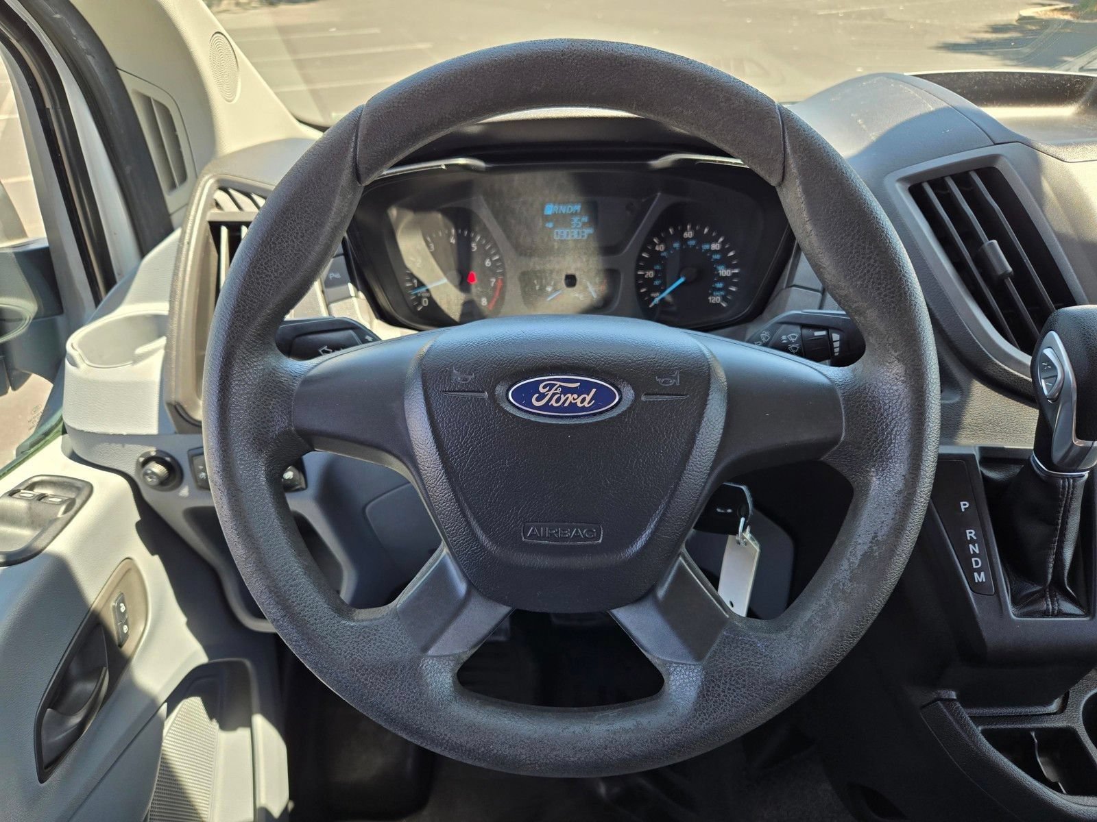 Used 2015 Ford Transit 350 XL RWD image 17