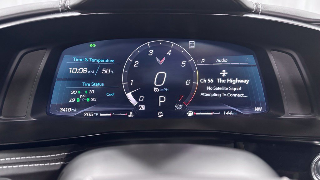 Used 2022 Chevrolet Corvette Stingray Premium Cpe w/ Z51 Performance Package RWD image 19