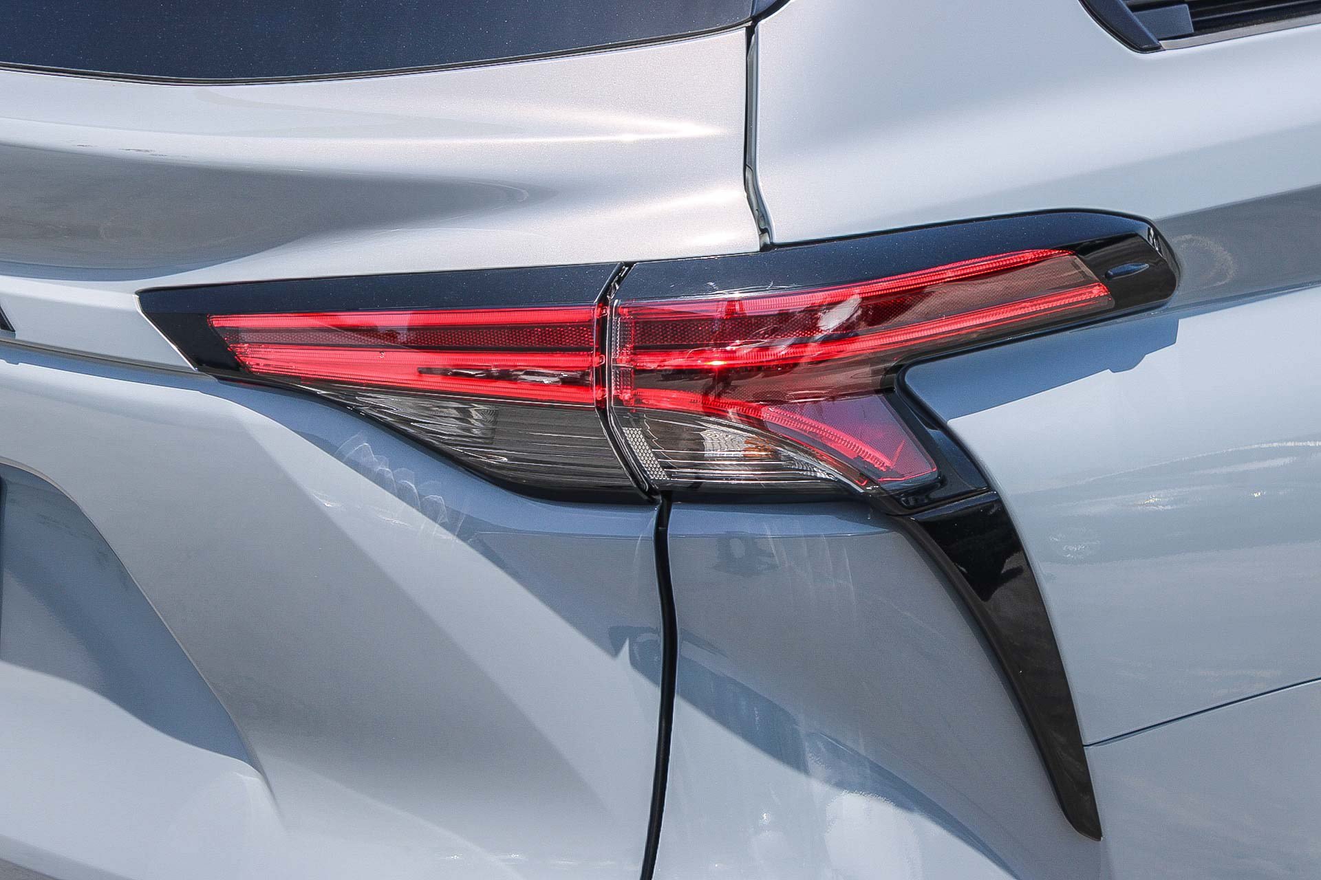 Certified 2026 Toyota Sienna XSE AWD/4WD image 10