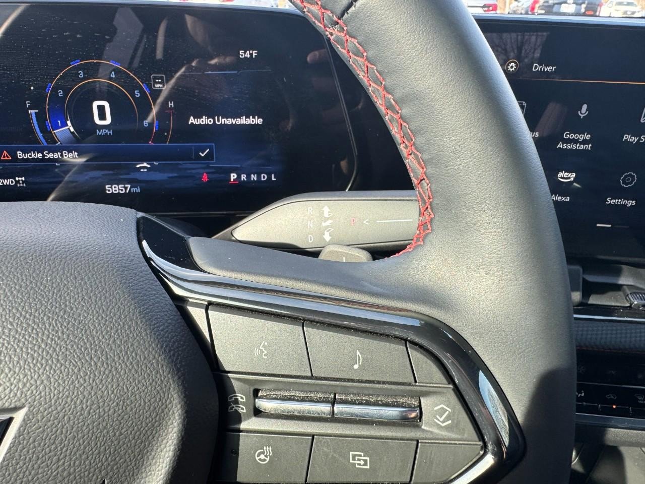 Used 2025 Chevrolet Equinox RS w/ Safety and Technology Package image 23