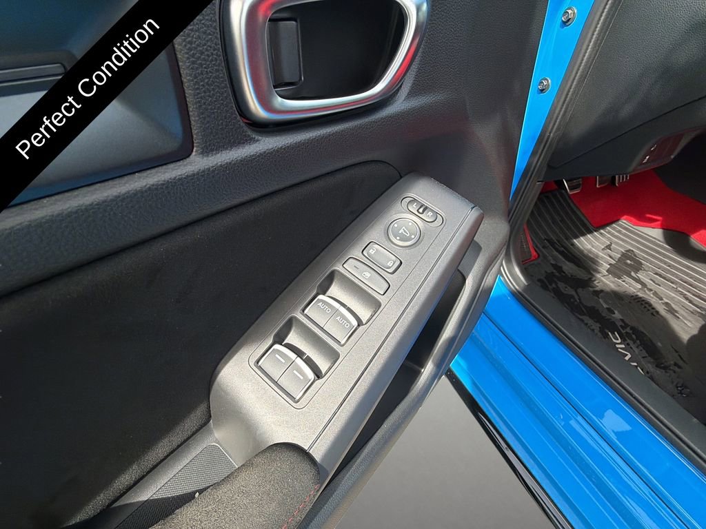 Used 2024 Honda Civic Type R image 11
