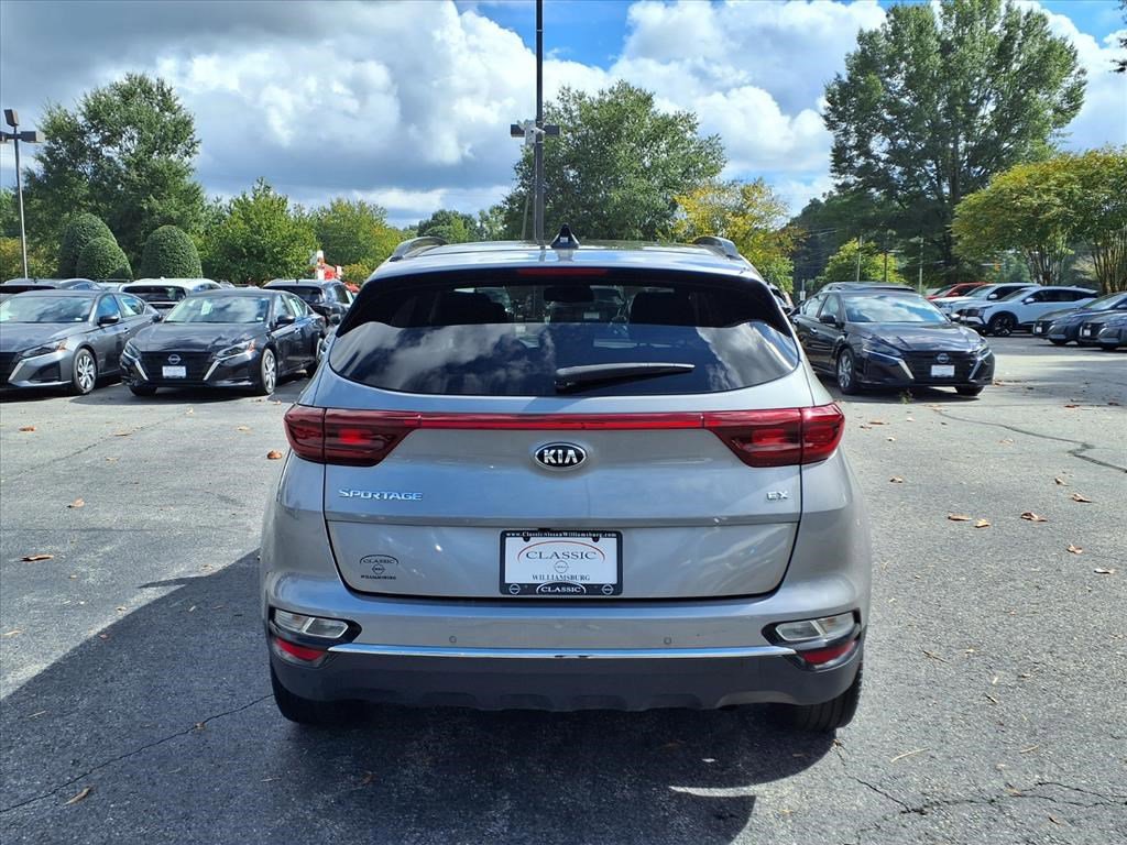 Used 2022 Kia Sportage EX w/ EX Technology Package image 6