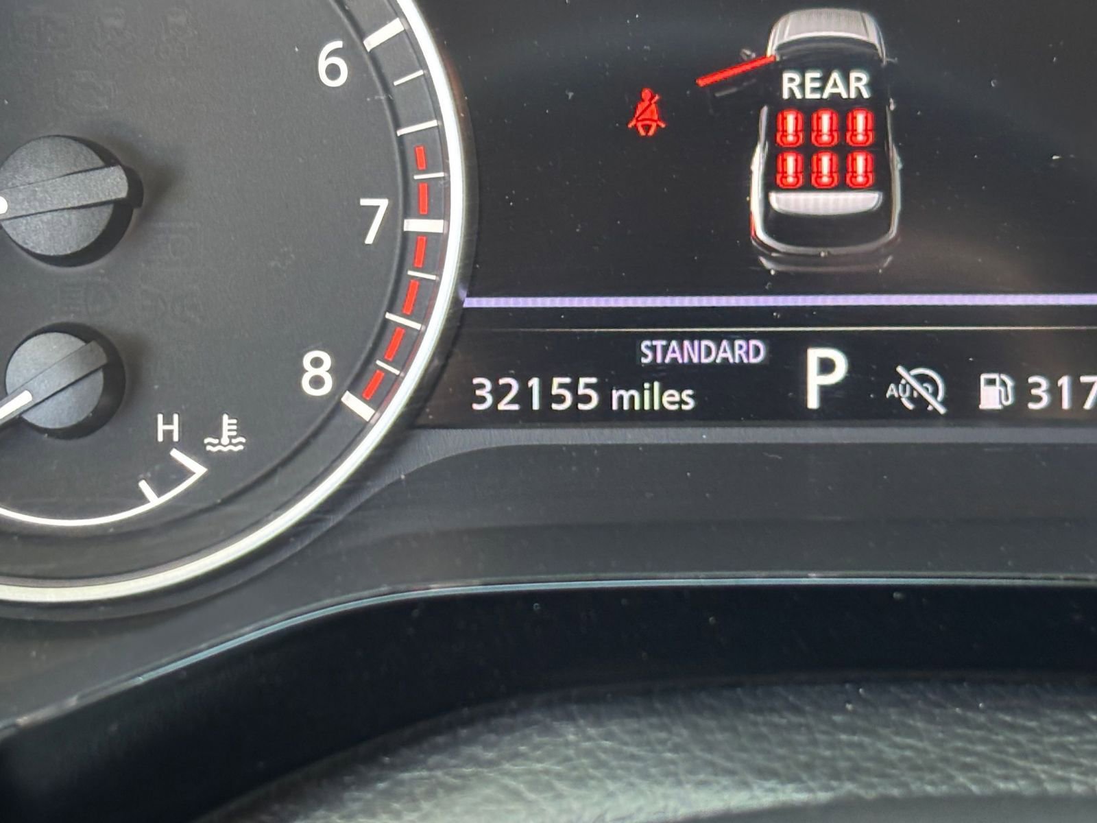 Used 2024 Nissan Pathfinder SV image 42