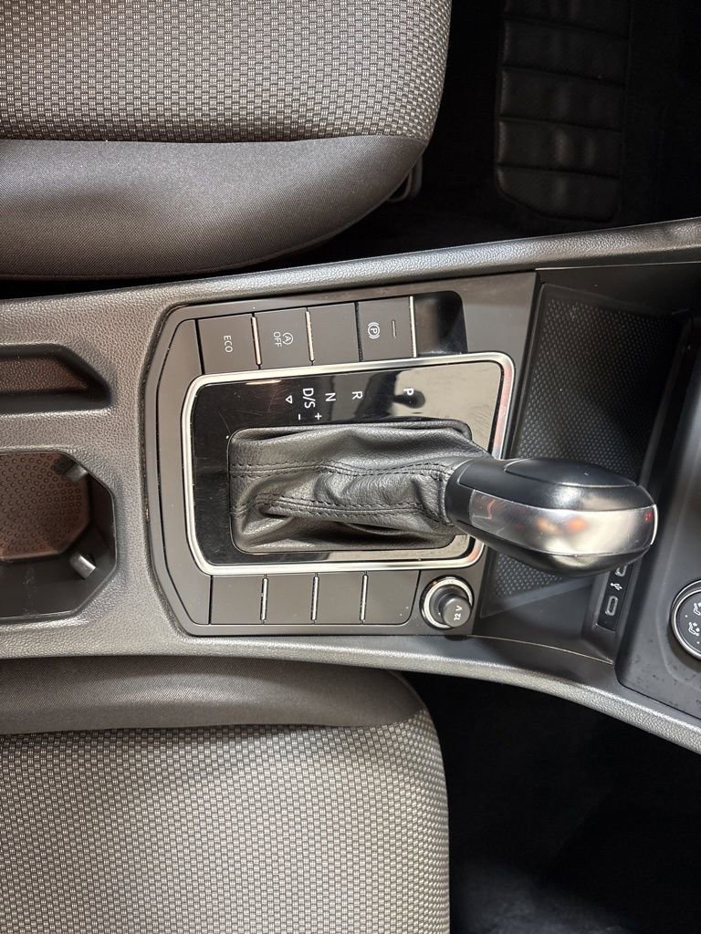 Used 2021 Volkswagen Jetta S w/ Driver Assistance Package image 35