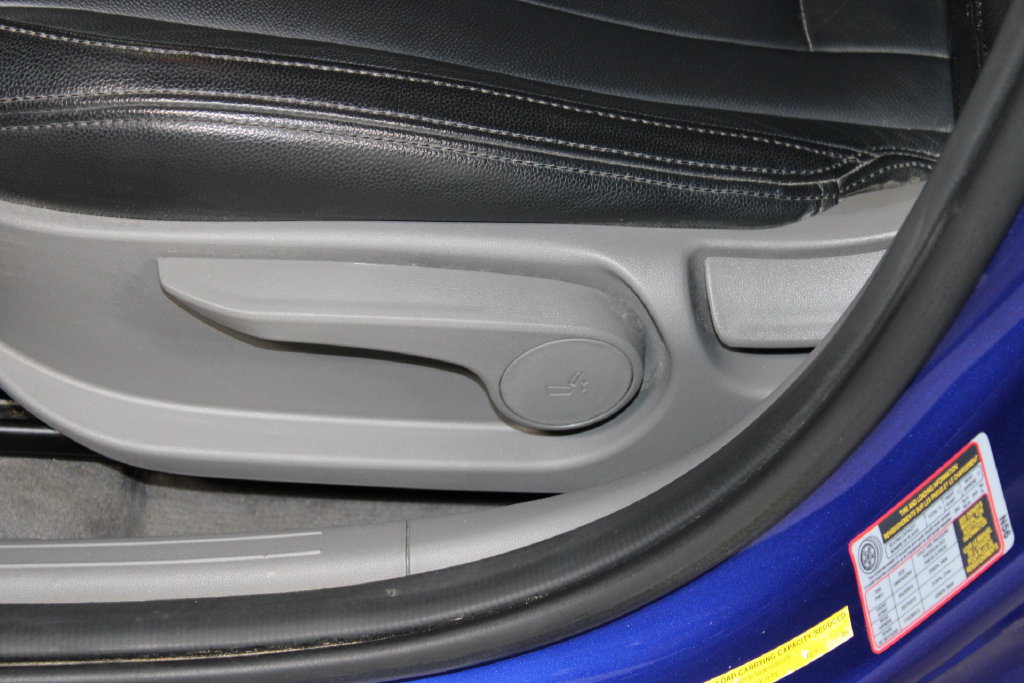 Used 2023 Hyundai Elantra SEL FWD image 18