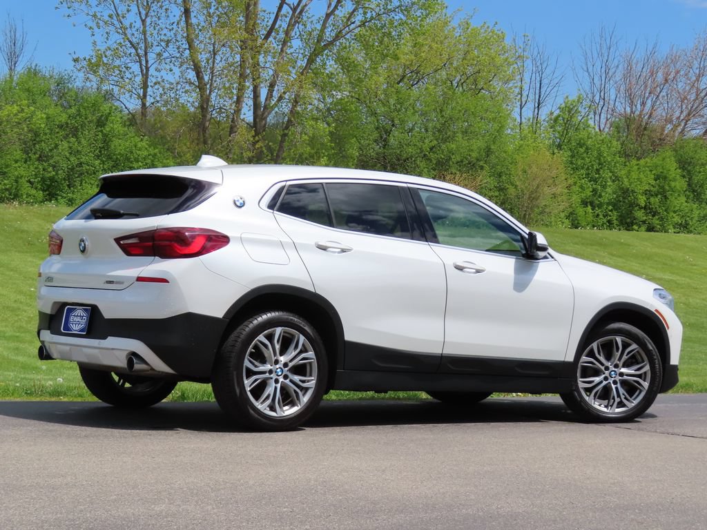 Used 2021 BMW X2 xDrive28i AWD/4WD image 3