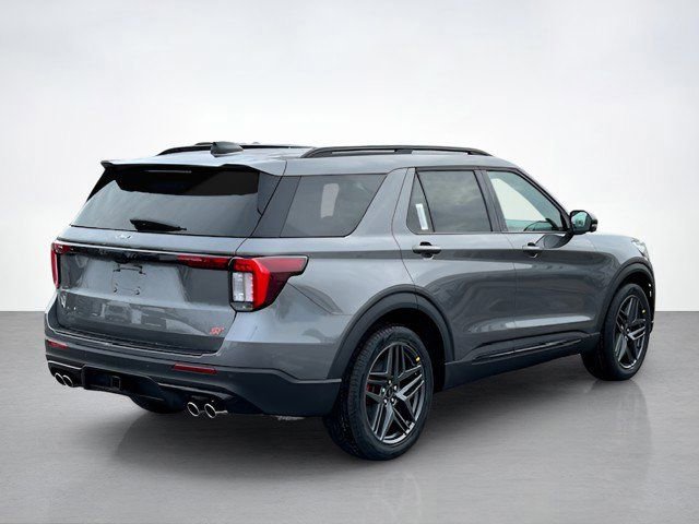 New 2026 Ford Explorer ST image 3