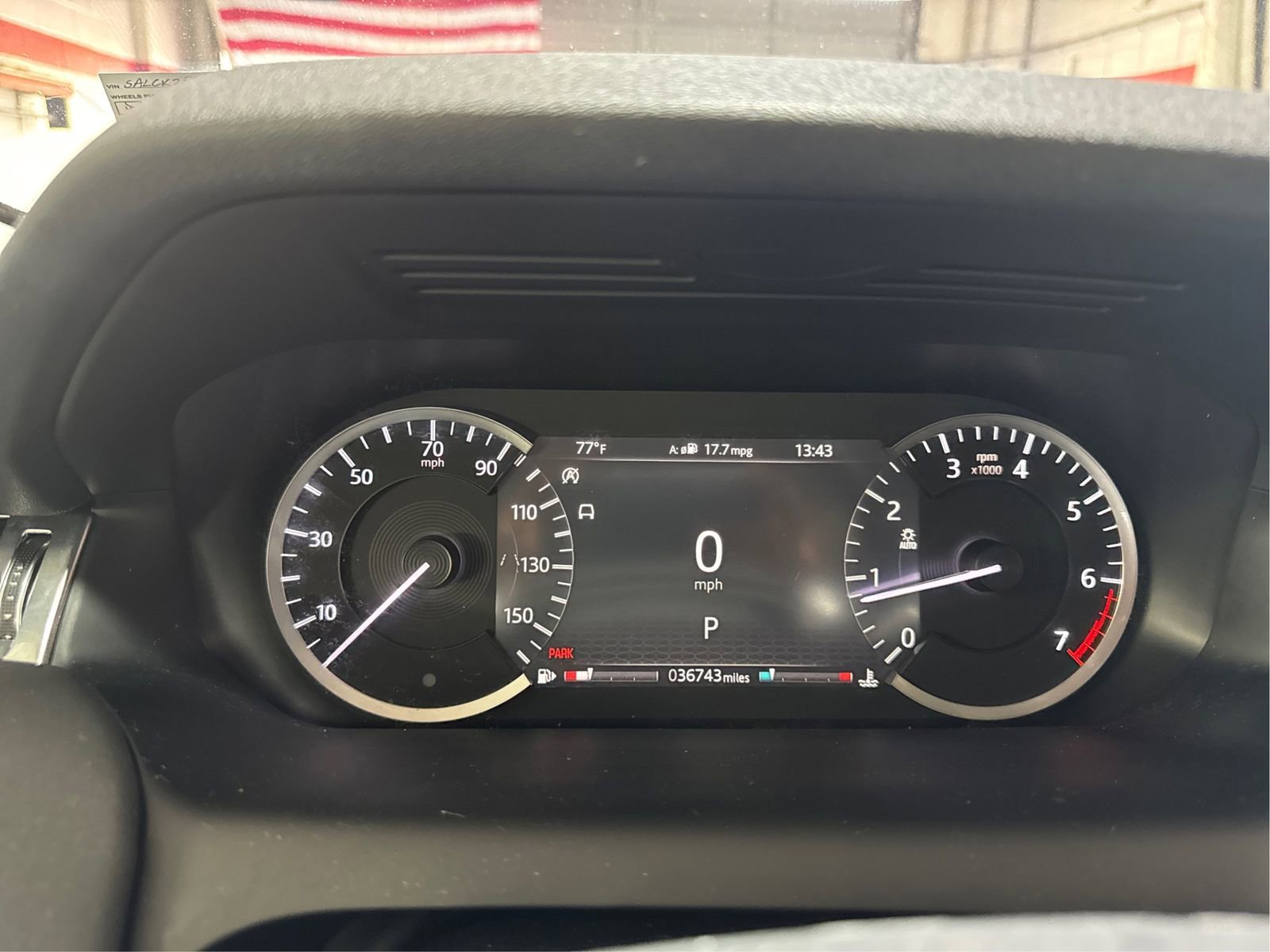 Used 2020 Land Rover Discovery Sport AWD/4WD image 15