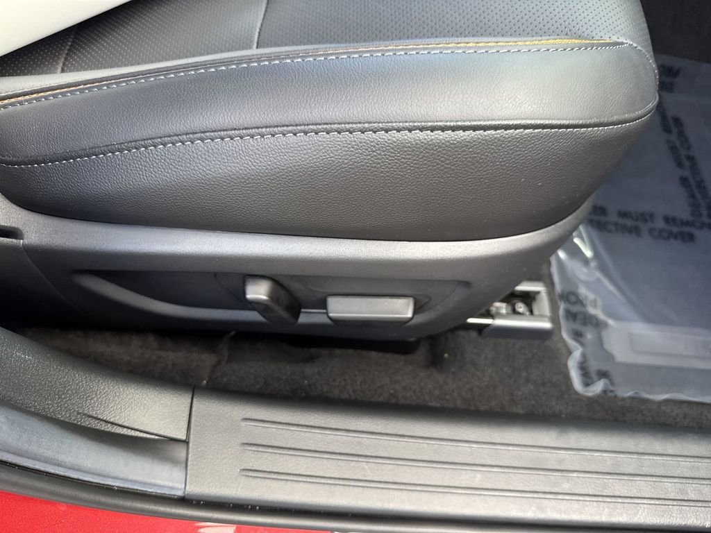 Certified 2025 MAZDA CX-50 AWD 2.5 Turbo w/ Accent Package image 46