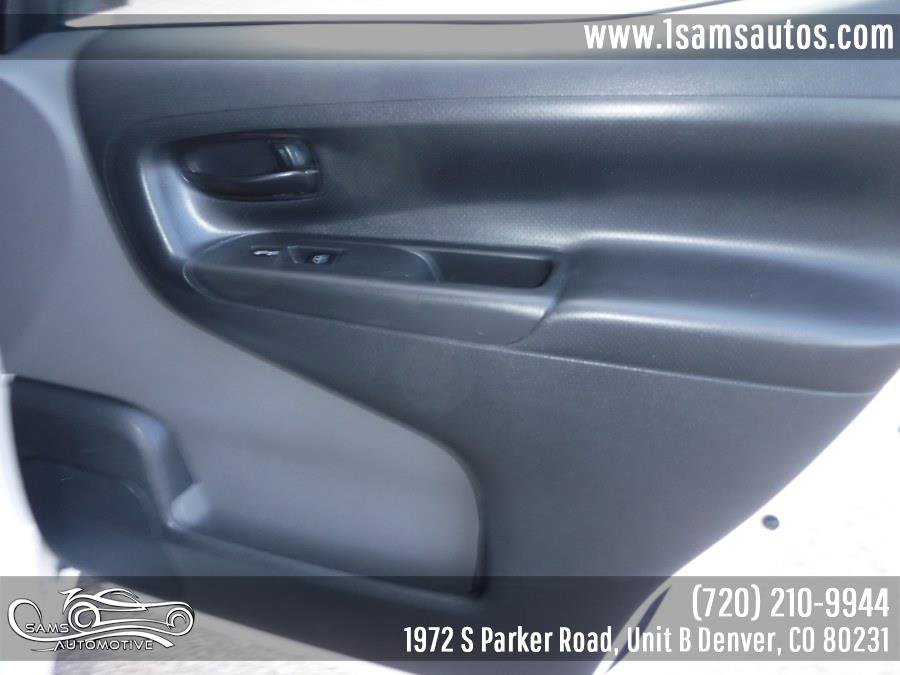 Used 2020 Nissan NV200 S FWD image 37