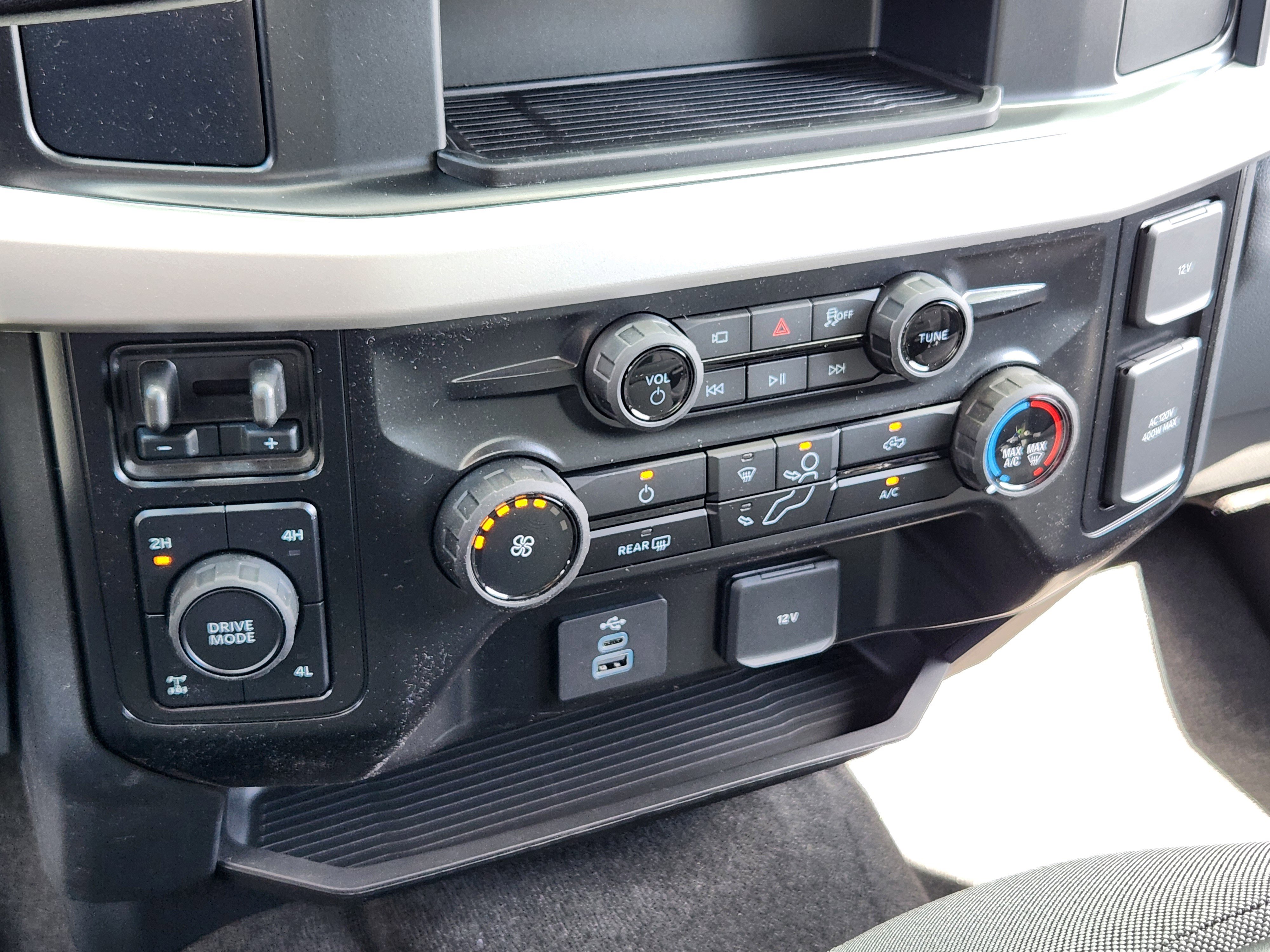 New 2026 Ford F350 XL w/ STX Appearance Package AWD/4WD image 25