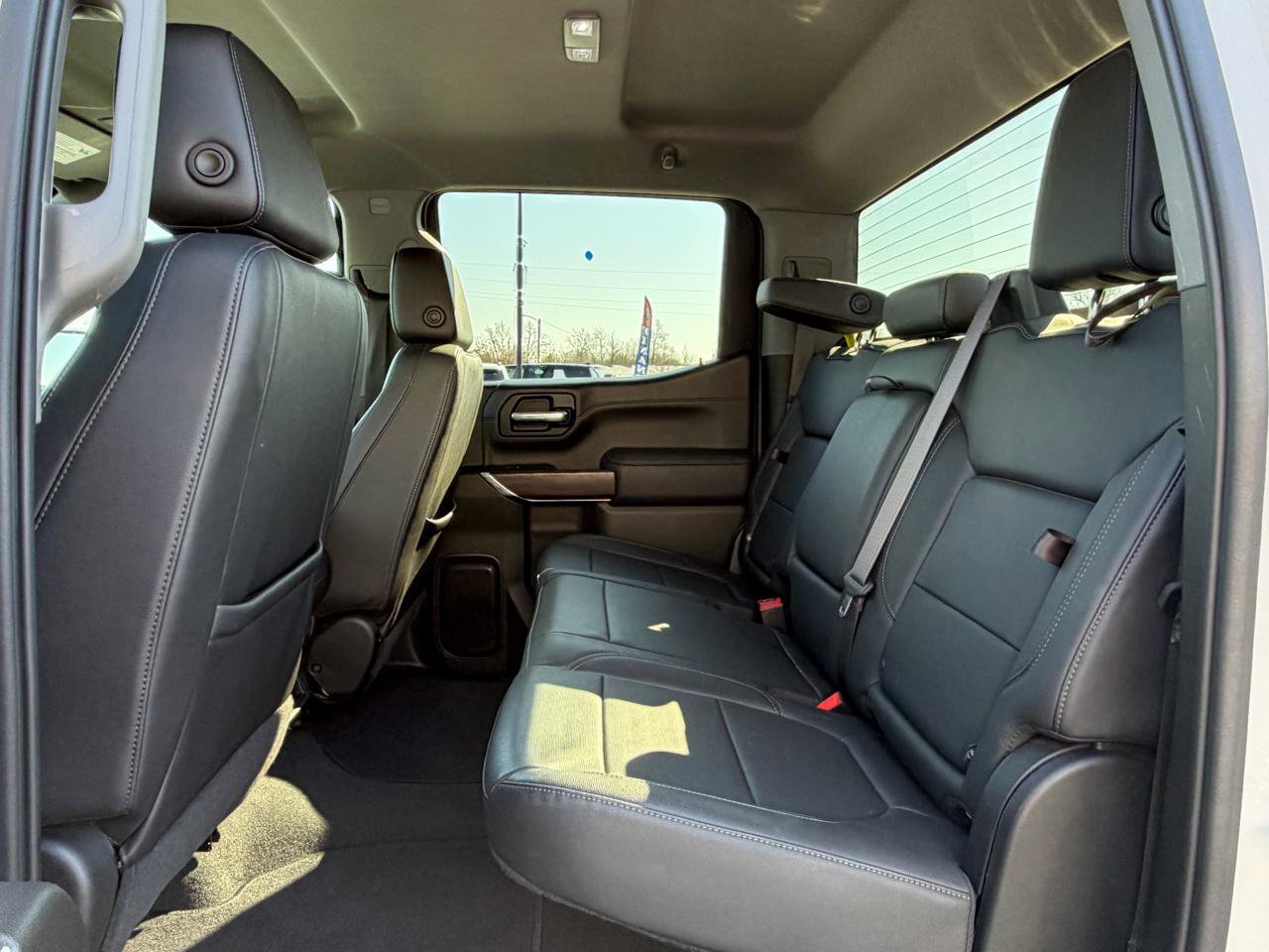 Used 2021 GMC Sierra 1500 SLT image 19