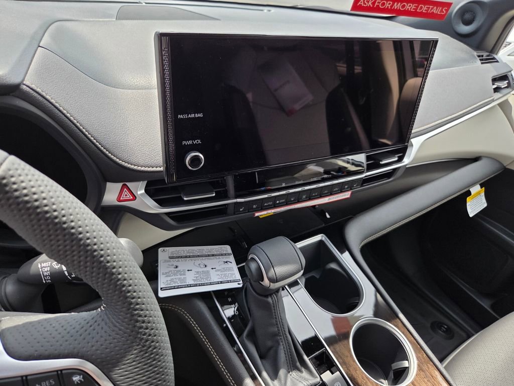New 2026 Toyota Sienna Limited FWD image 21