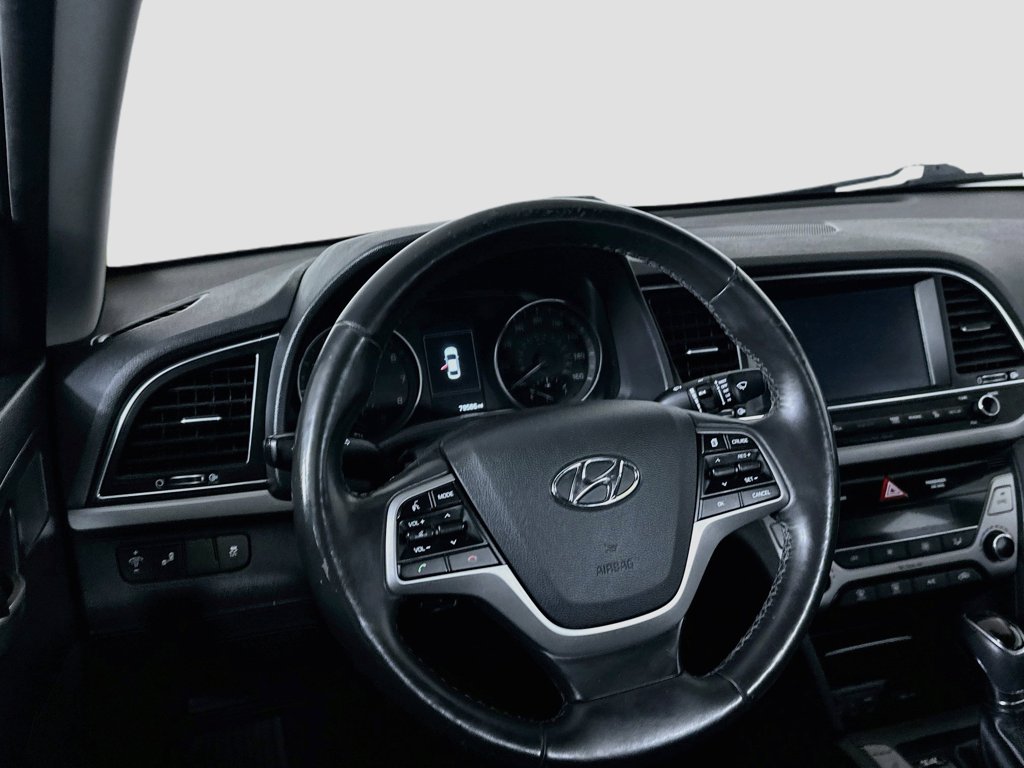Used 2017 Hyundai Elantra Limited w/ Limited Tech Package 08 FWD image 18