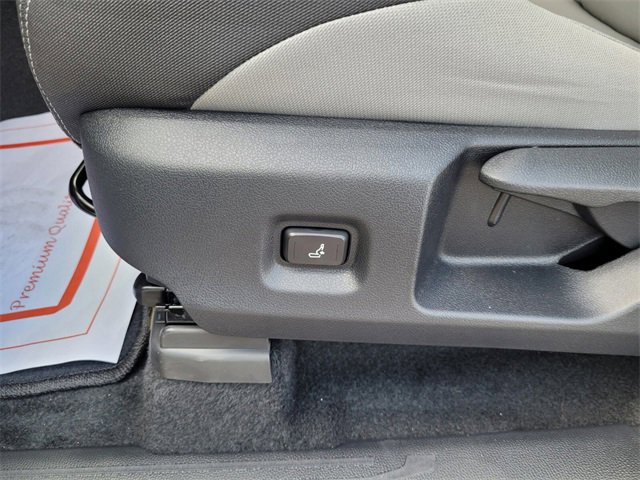 Used 2024 Toyota Tacoma TRD Off-Road image 20