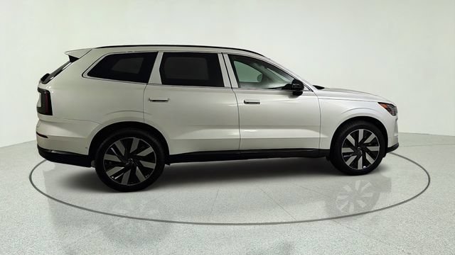 New 2026 Volvo EX90 Plus AWD/4WD image 8