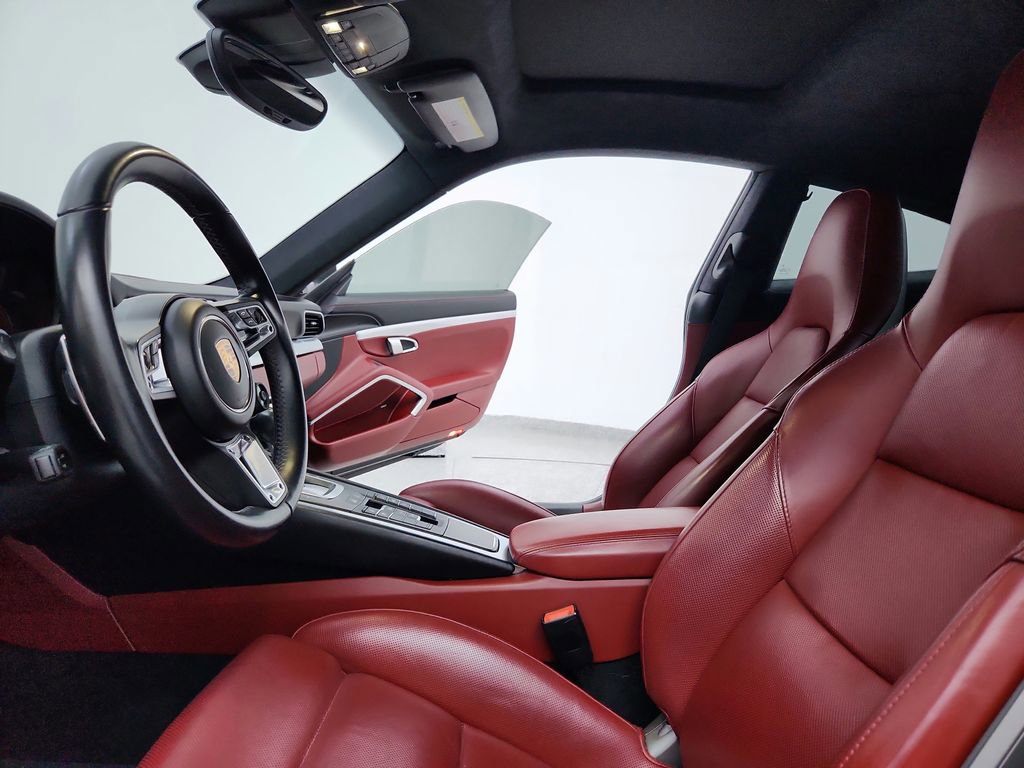 Used 2017 Porsche 911 Carrera 4S image 15
