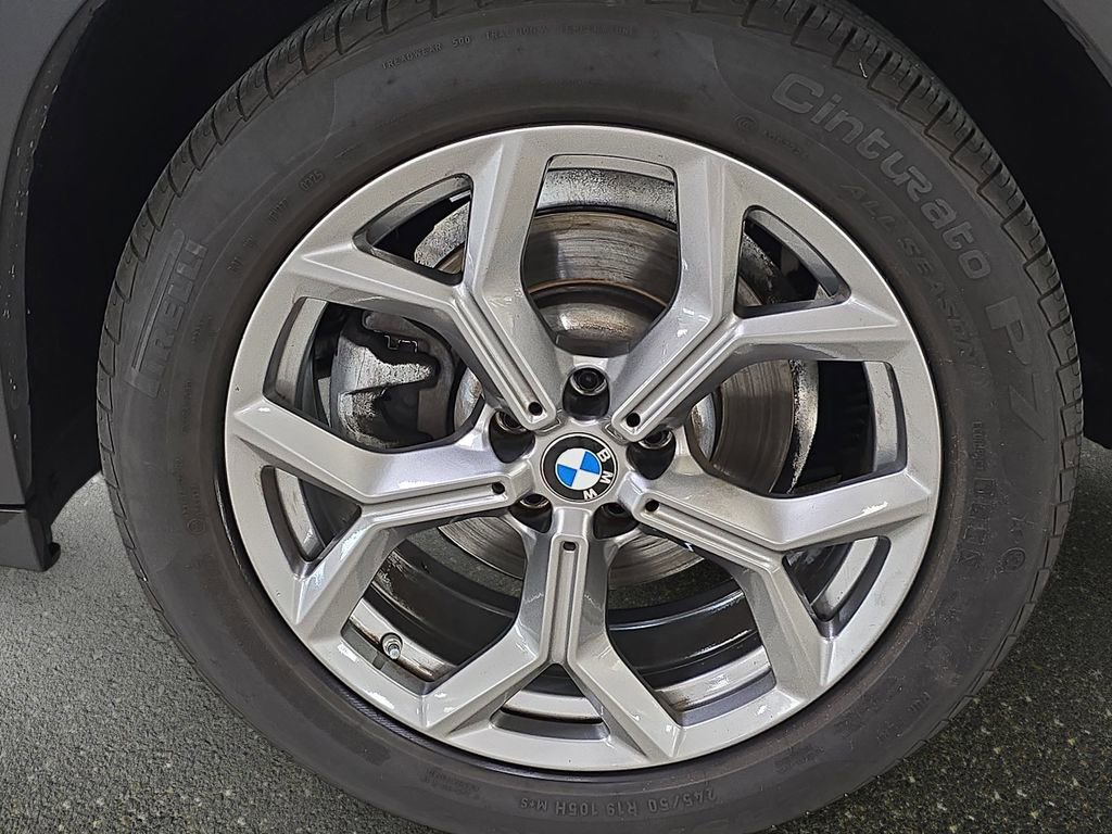 Used 2022 BMW X3 sDrive30i w/ Premium Package RWD image 32