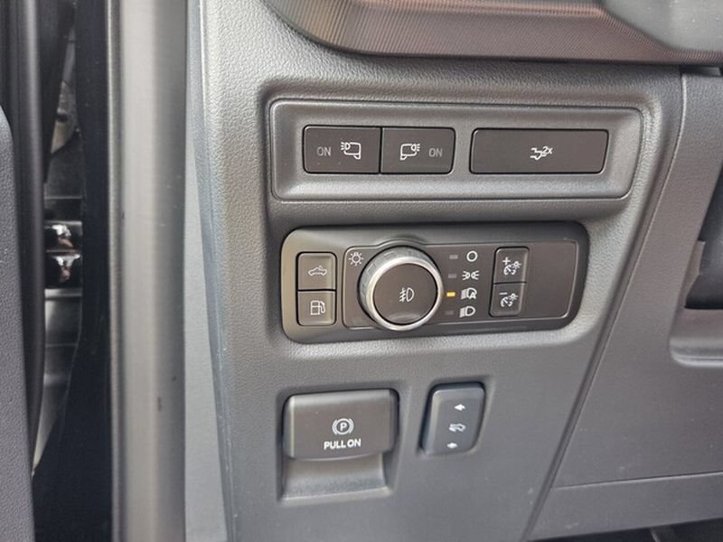 Used 2024 Ford F150 Lariat w/ Equipment Group 502A High AWD/4WD image 30