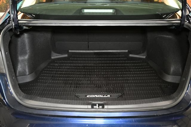 Used 2020 Toyota Corolla LE w/ LE Premium Package FWD image 49