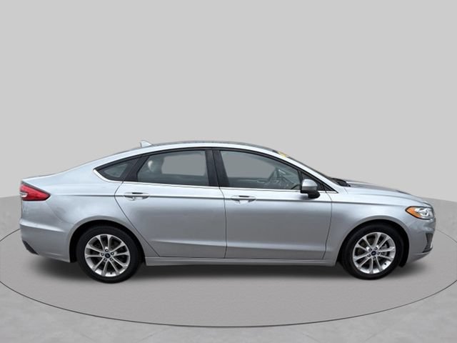 Used 2020 Ford Fusion SE FWD image 7