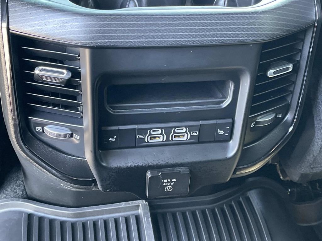 Used 2023 RAM 3500 Limited image 17