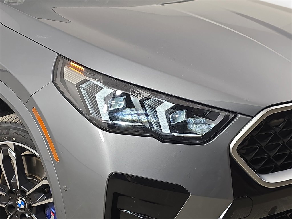 Certified 2025 BMW X2 xDrive28i image 32