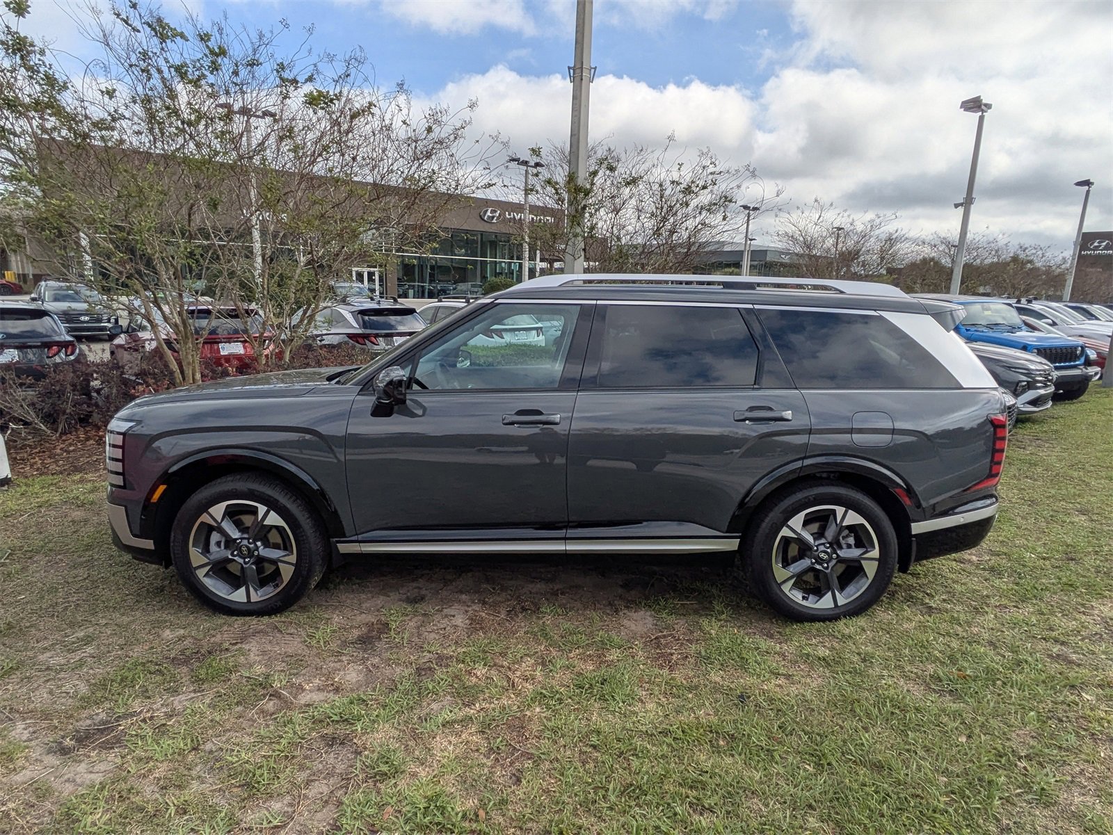 Used 2026 Hyundai Palisade Limited image 10