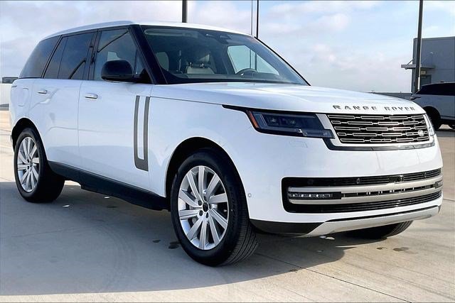 New 2026 Land Rover Range Rover SE AWD/4WD image 2