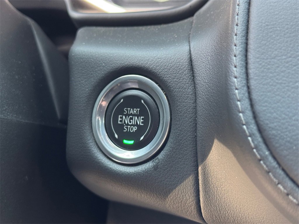 Used 2021 Chevrolet Tahoe LT w/ LT Signature Package image 17