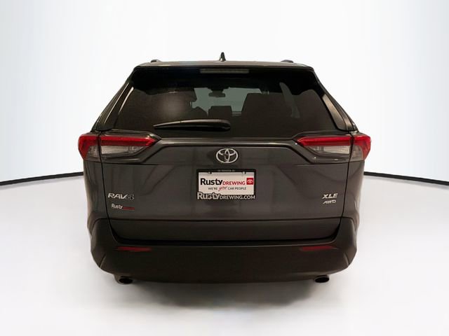 Used 2021 Toyota RAV4 XLE image 5