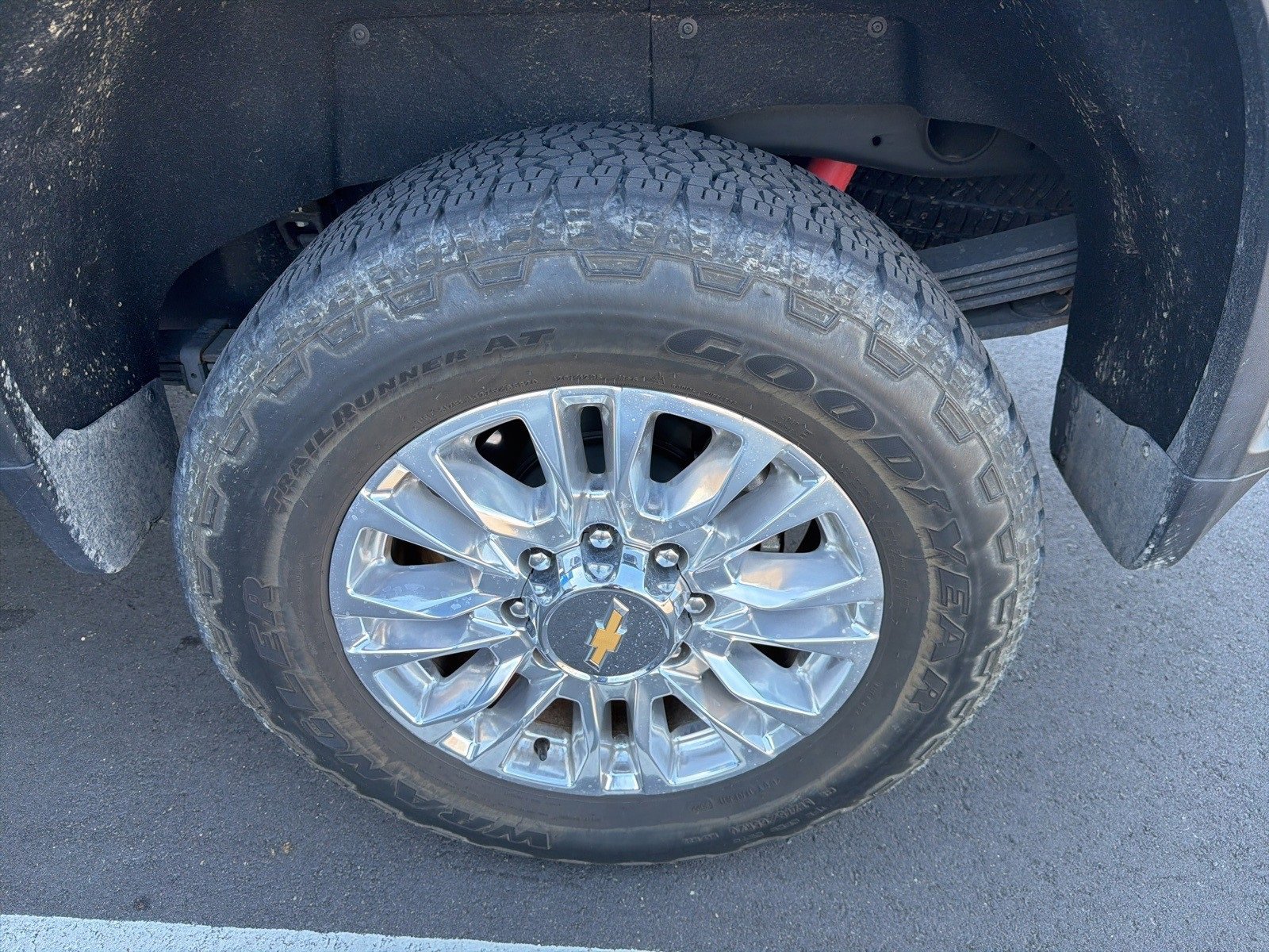 Used 2023 Chevrolet Silverado 2500 High Country w/ Z71 Off-Road Package image 11