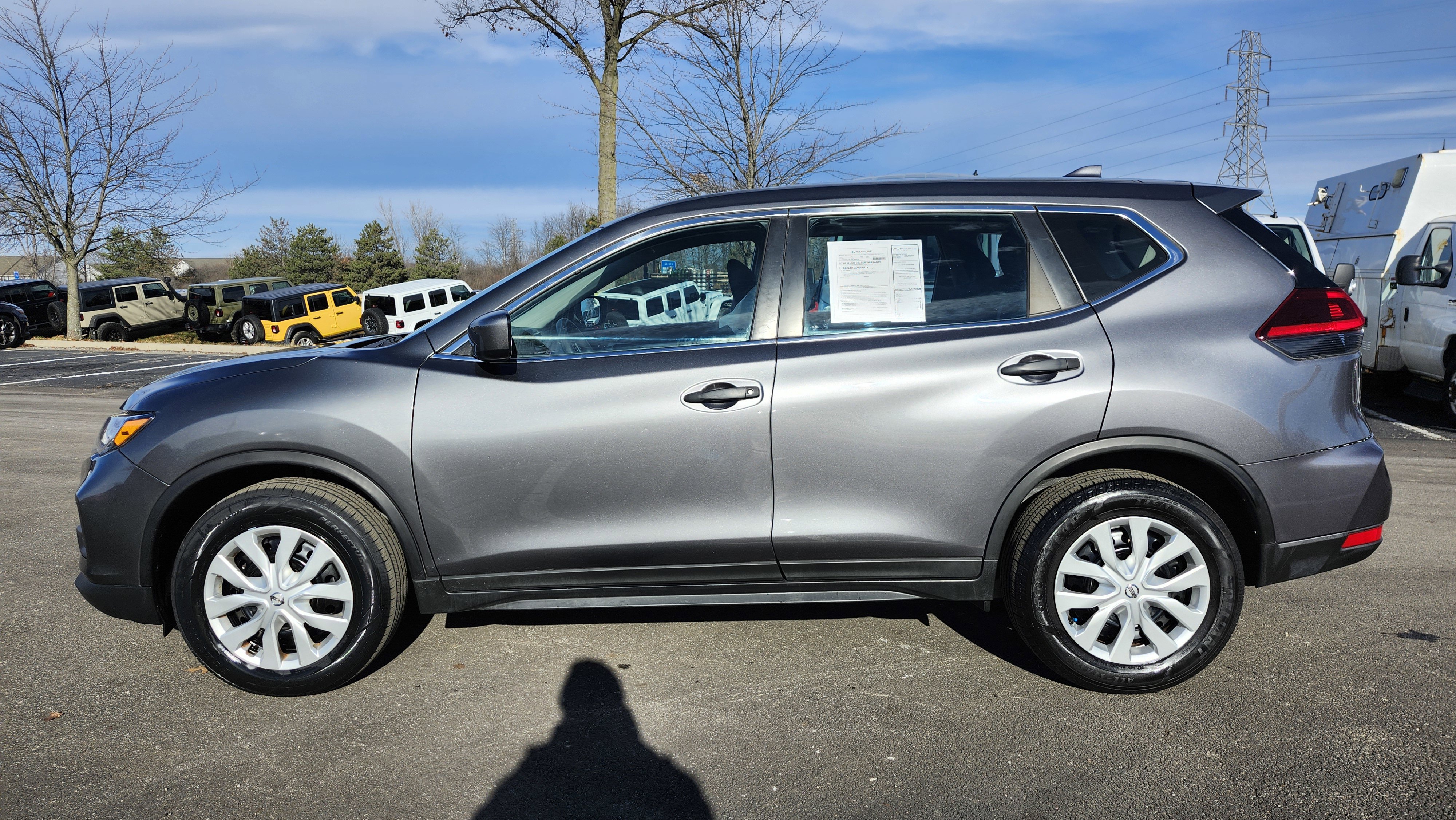 Used 2020 Nissan Rogue S image 12