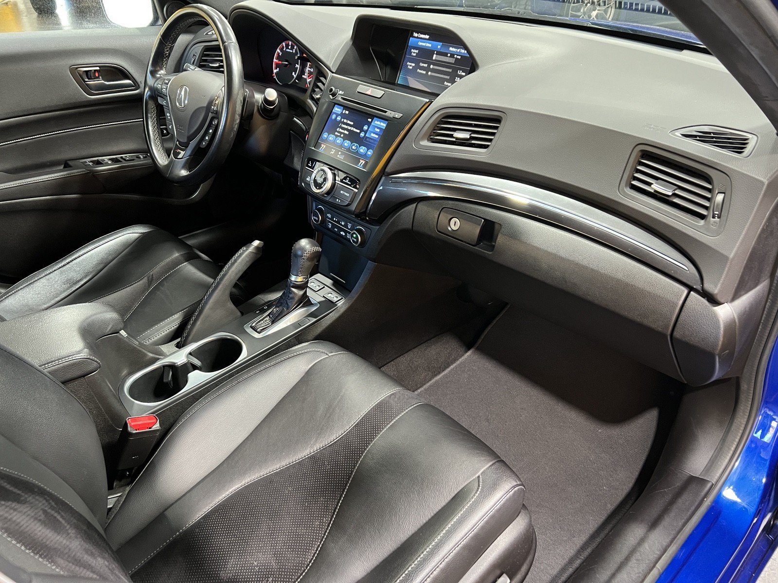 Used 2020 Acura ILX w/ Premium & A-SPEC Package FWD image 16